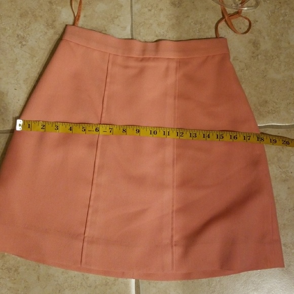 Kelly Graham skirt and blazer - Picture 8 of 8